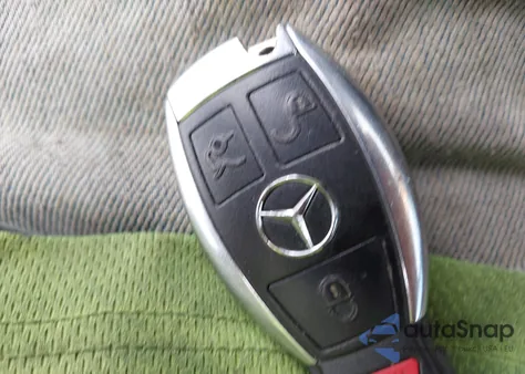 2014 Mercedes-Benz Ml 350 z USA, uszkodzony, nr VIN 4JGDA5JB4EA334430